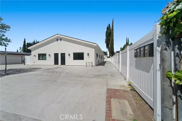 Van Nuys, CA 91405,6827 Ranchito AVE