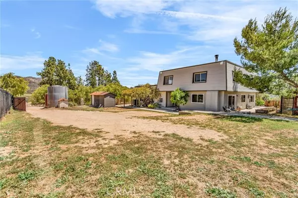 Agua Dulce, CA 91390,33645 Kobe RD