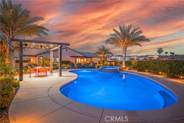 Riverside, CA 92503,17207 Compass DR