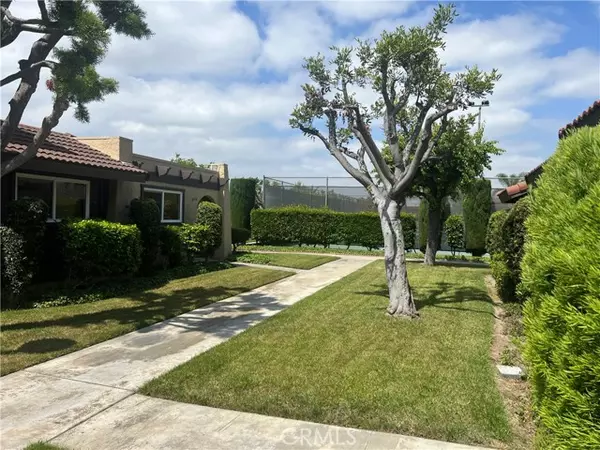 Westminster, CA 92683,8962 Barcelona