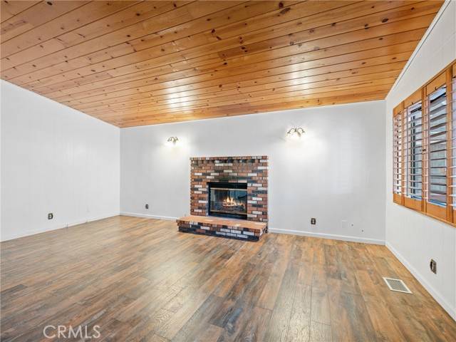 Wrightwood, CA 92397,1622 Ross ST