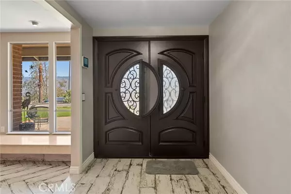 Redlands, CA 92373,618 E Sunset DR
