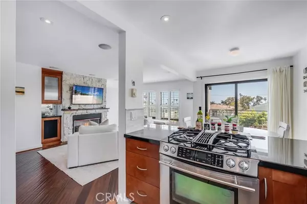 Laguna Beach, CA 92651,426 Cypress DR