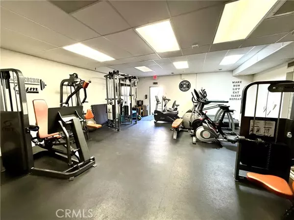 Culver City, CA 90230,4107 Summertime LN