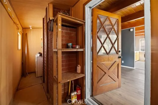 Sugarloaf, CA 92386,441 Sunset LN