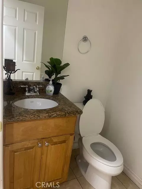 North Hills, CA 91343,8425 Burnet AVE 4