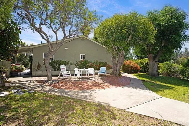 Vista, CA 92083,801 19 W Vista WAY