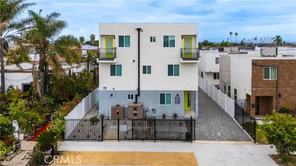 1643 W 82nd ST, Los Angeles, CA 90047