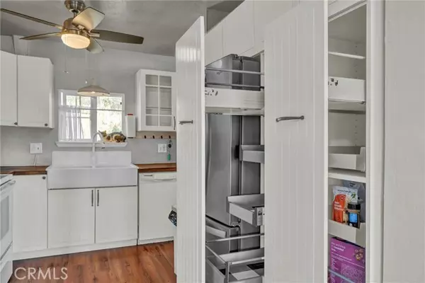 Clearlake Oaks, CA 95423,11668 Lakeview DR