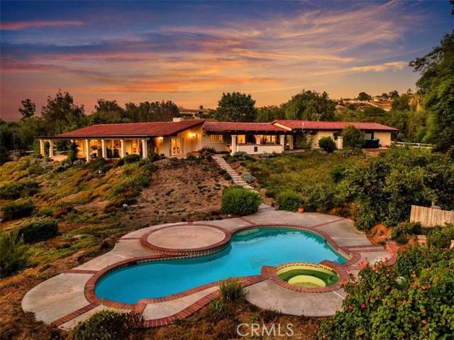 37895 Avenida Bravura, Temecula, CA 92592