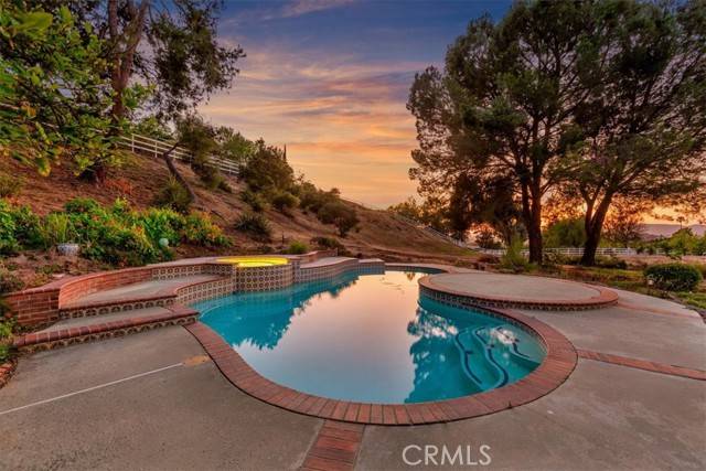 Temecula, CA 92592,37895 Avenida Bravura
