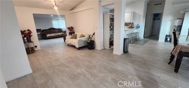 Phelan, CA 92371,7390 Utah LN