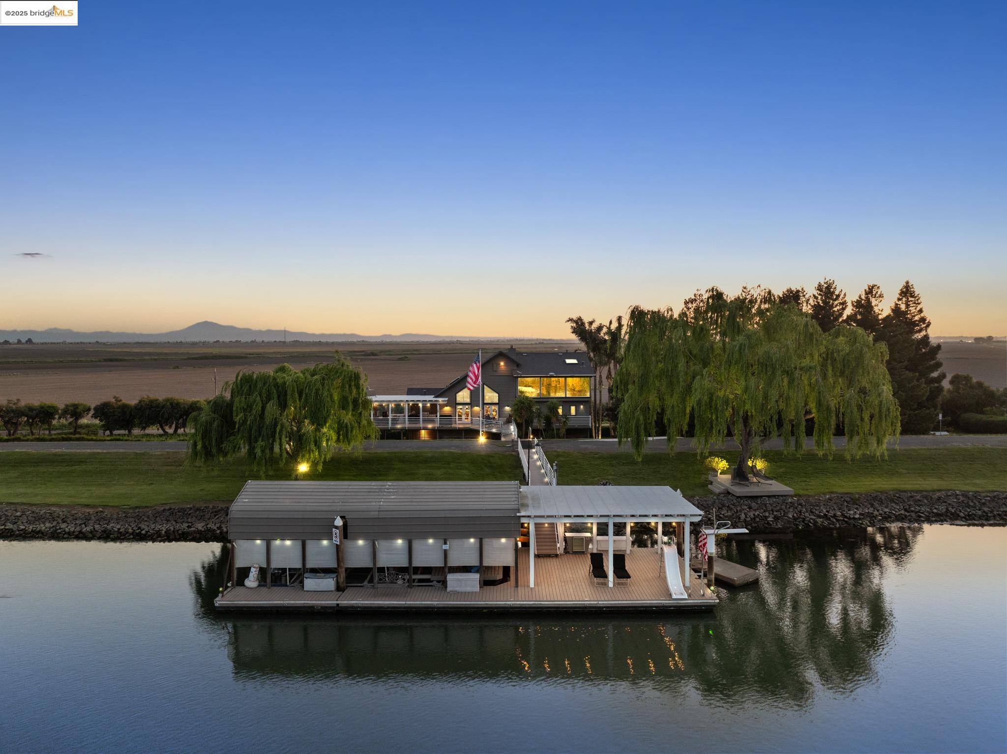17035 TERMINOUS RD, Isleton, CA 95641