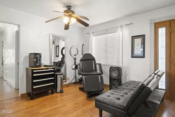 Fillmore, CA 93015,320 D ST