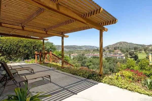 8975 Lawrence Welk Dr 141, Escondido, CA 92026