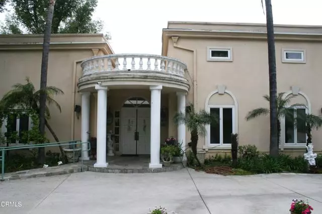La Canada Flintridge, CA 91011,500 Georgian RD