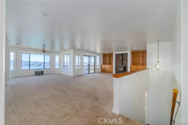 Kelseyville, CA 95451,9102 Bannock CT