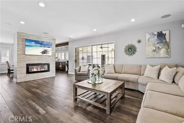 West Covina, CA 91791,835 S Terri Ann DR