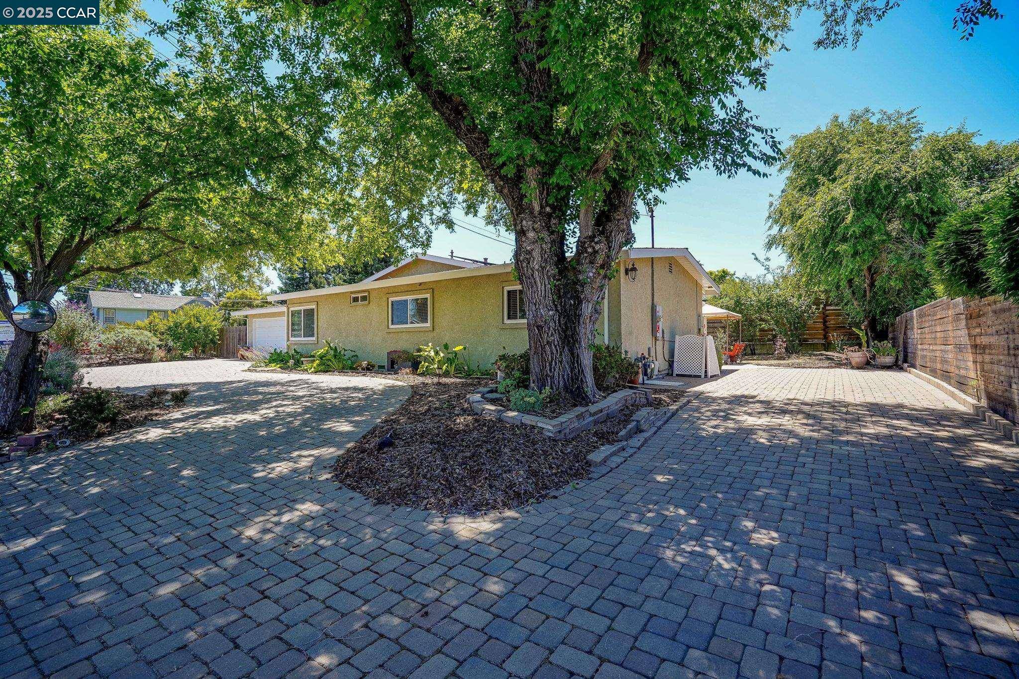 Walnut Creek, CA 94597-2512,1801 San Luis Rd