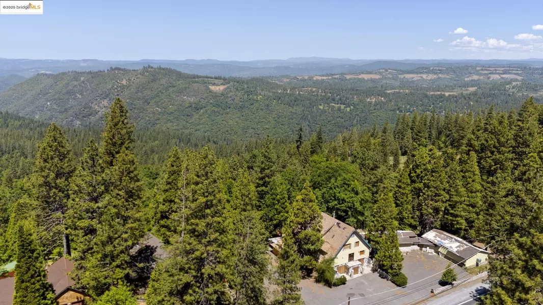 24152 State Highway 108, Twain Harte, CA 95383