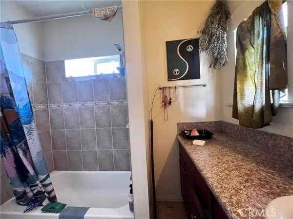 Pasadena, CA 91101,693 Santa Barbara ST