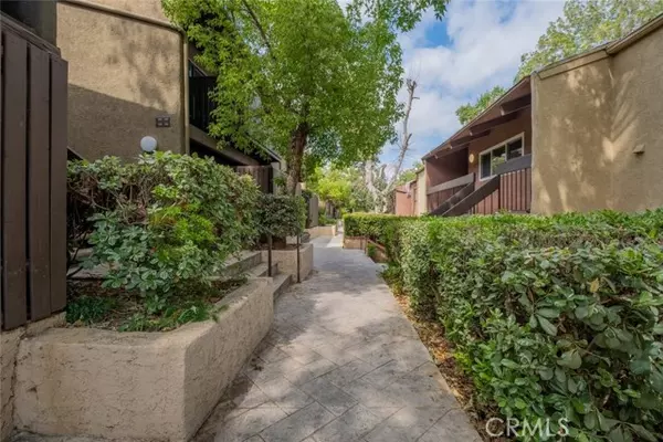 Tarzana, CA 91356,18350 Hatteras ST 132