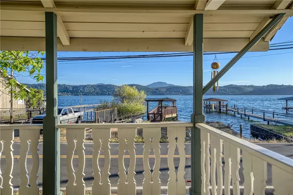 Clearlake, CA 95422,12620 Lakeshore DR