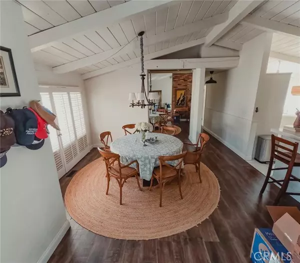 Corona Del Mar, CA 92625,514 Iris AVE