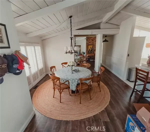 Corona Del Mar, CA 92625,514 Iris AVE