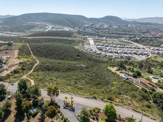 Vista, CA 92084,0 Esplendido
