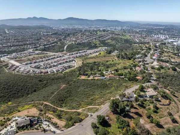 Vista, CA 92084,0 Esplendido
