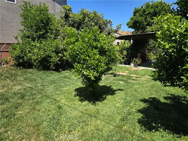 Compton, CA 90221,519 N Sloan AVE