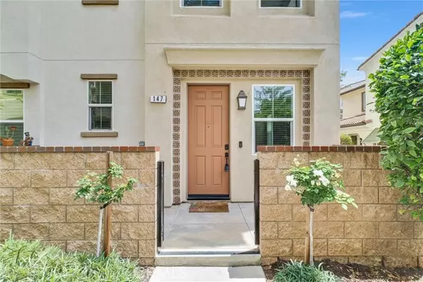 147 Royal WAY, Upland, CA 91786