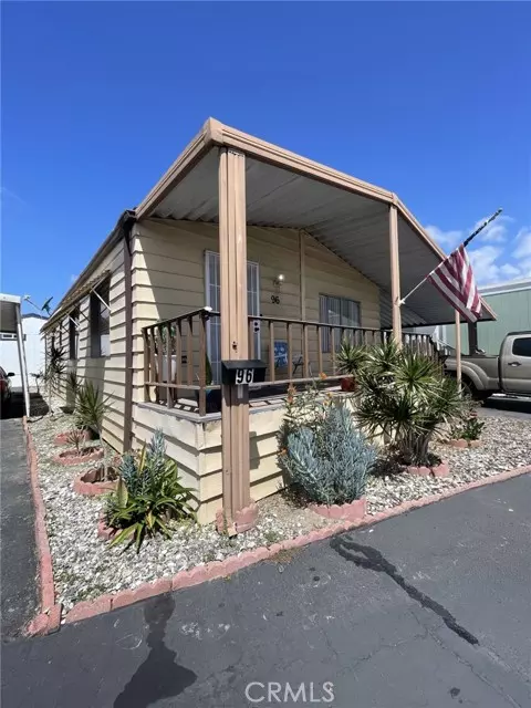 Hawaiian Gardens, CA 90716,12550 Carson ST 96