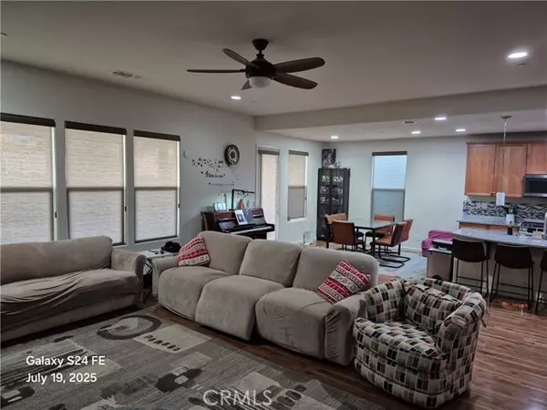 Roseville, CA 95747,4033 Morrison WAY