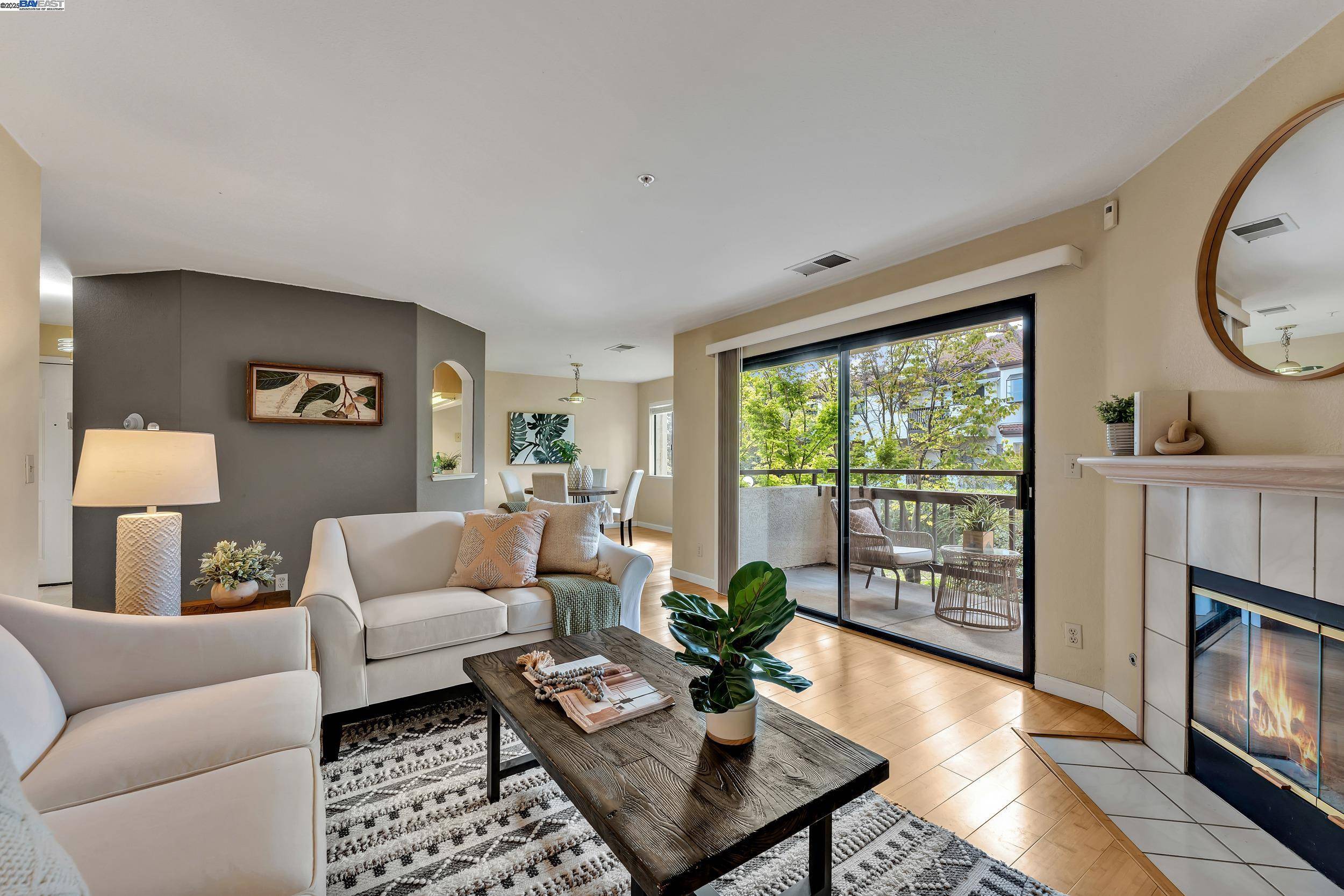 21239 Gary Dr 317D, Hayward, CA 94546