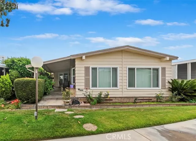 Placentia, CA 92870,345 Crestlake CIR