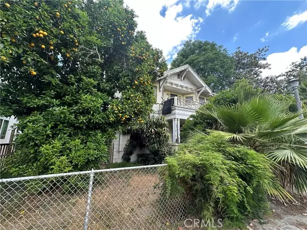 Los Angeles, CA 90011,485 Park Front