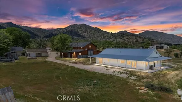 Tehachapi, CA 93561,21192 Old Town RD