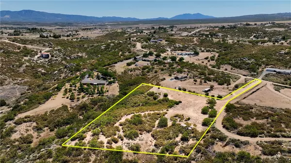 Aguanga, CA 92536,1040 Rolling Hills Dr