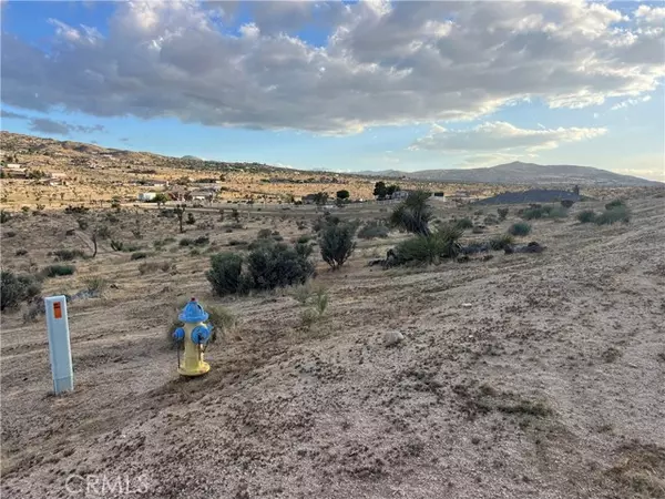 Apple Valley, CA 92308,3 Ocotillo