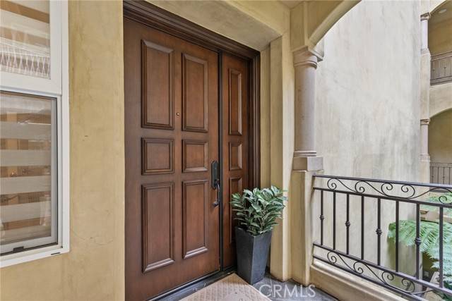 Studio City, CA 91604,12044 Hoffman ST 204