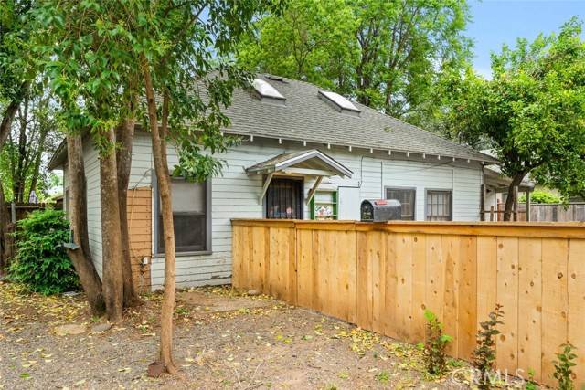 1346 Chestnut ST, Chico, CA 95928