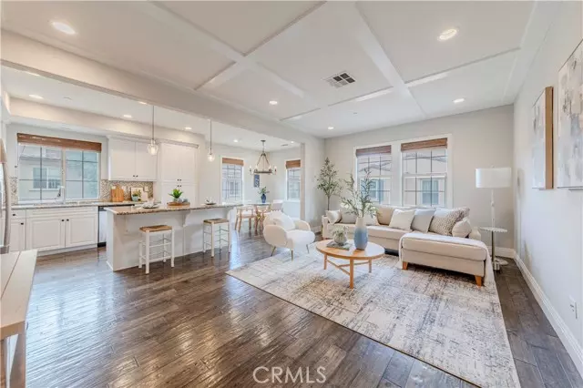 140 Full Moon, Irvine, CA 92618