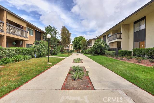 Seal Beach, CA 90740,12200 Montecito G205