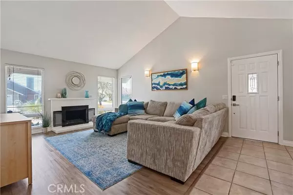 Lake Forest, CA 92630,22542 Killy ST