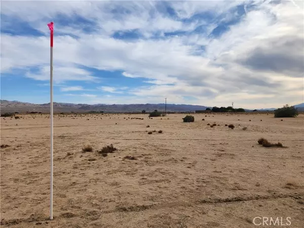 Joshua Tree, CA 92252,2 AC E Broadway ST