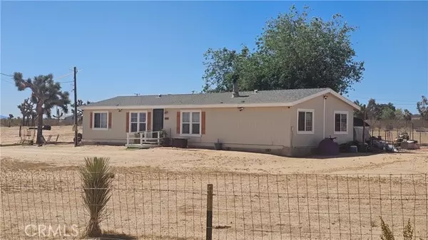 6833 South ST, Phelan, CA 92371