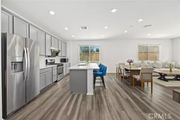 Chino, CA 91710,5373 Mariner LN