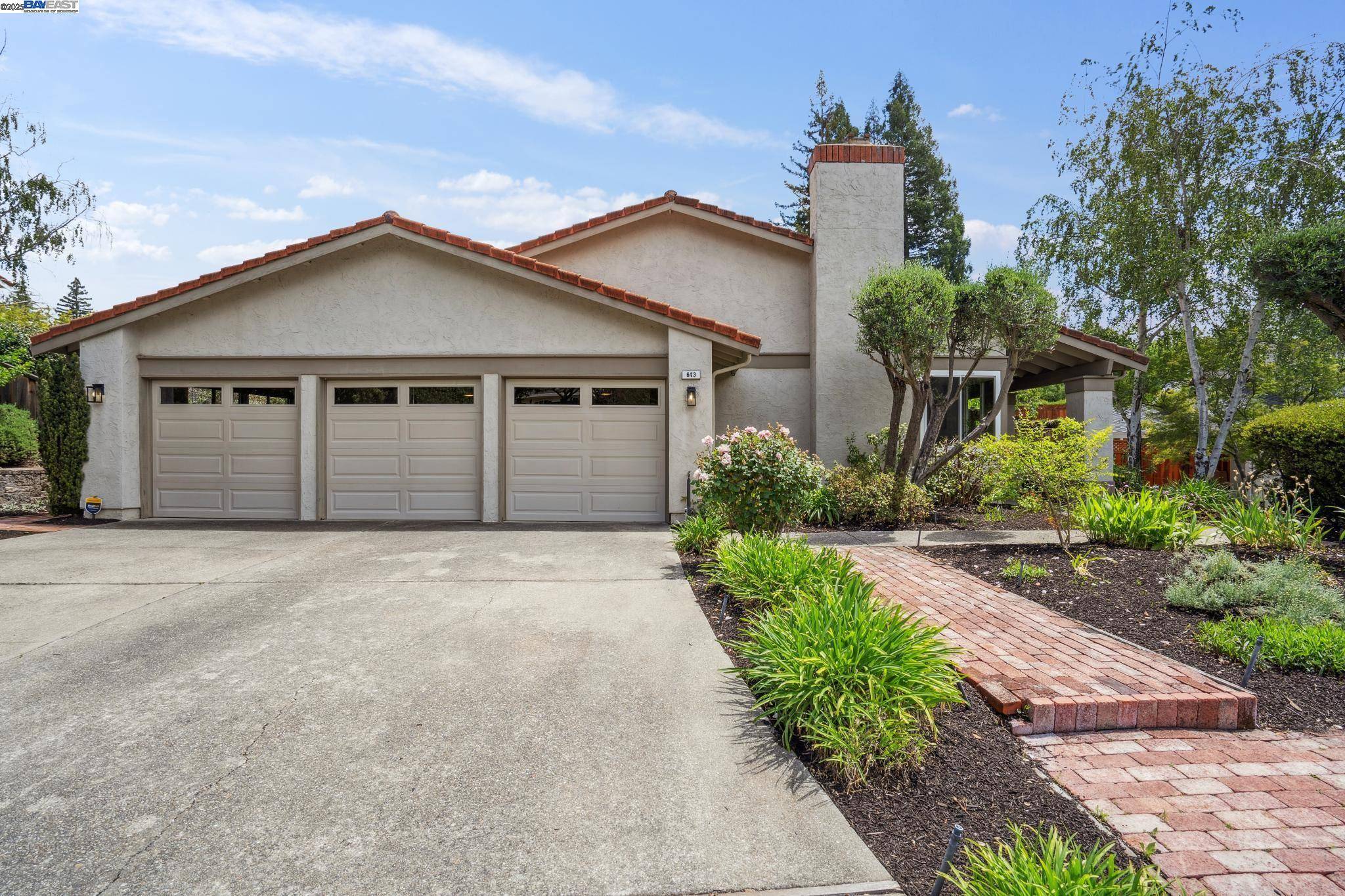 643 Contada Cir, Danville, CA 94526